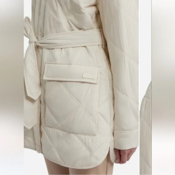 HUNTER Friday Packable Hooded Quilted Jacket - Picture 4 of 13